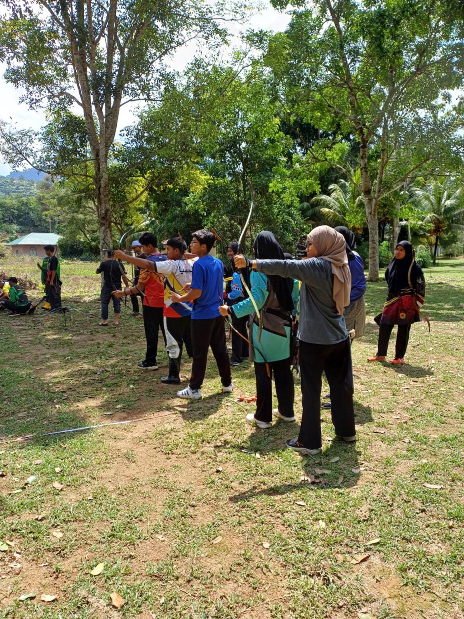 Lemuni Retreat & Training Centre - Kerling, Selangor Hotel Exterior foto