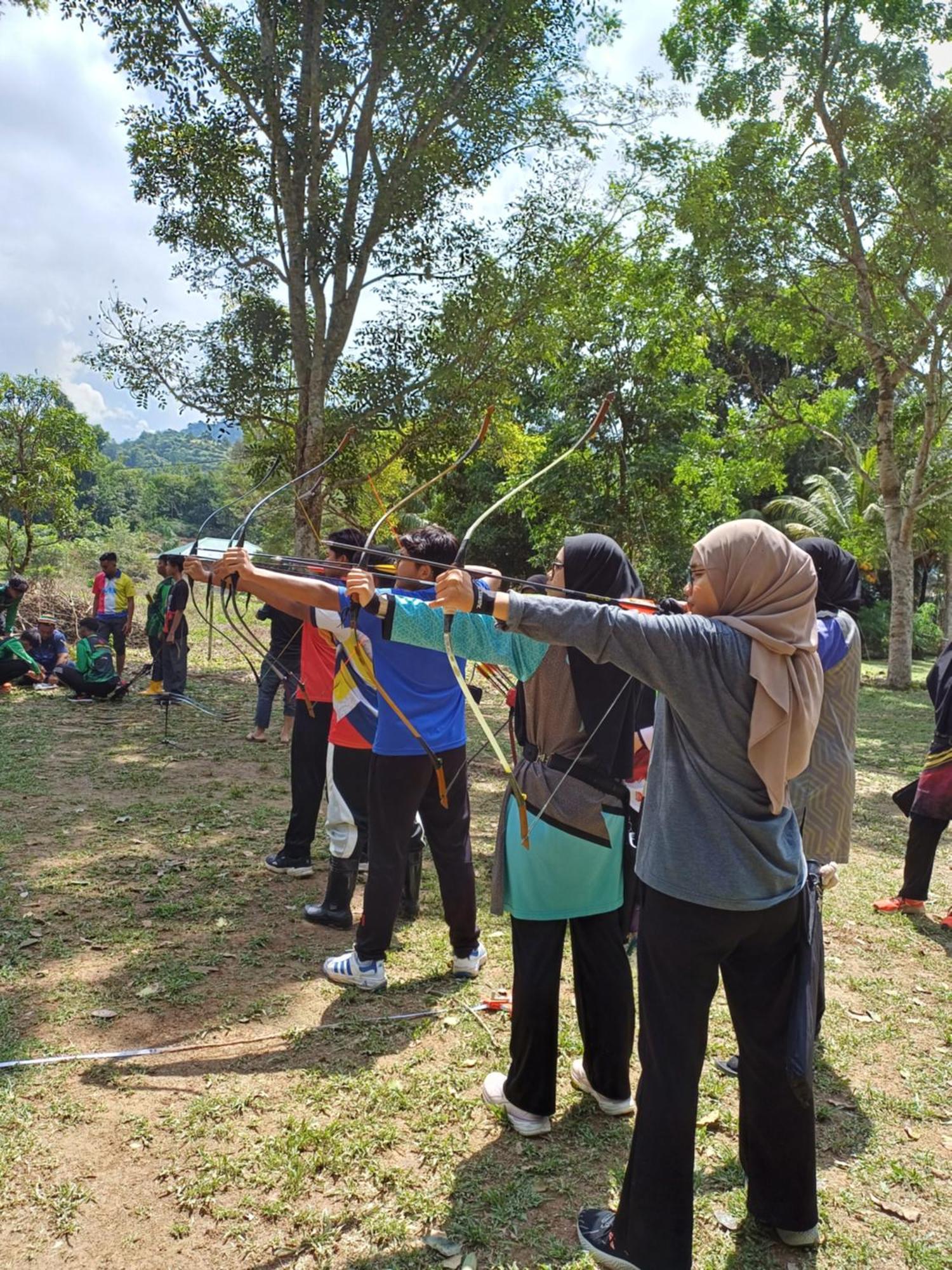 Lemuni Retreat & Training Centre - Kerling, Selangor Hotel Exterior foto